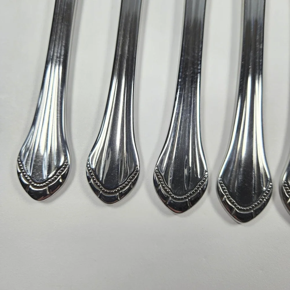 Oneida Marquette Dinner‎ Knives Flatware Stainless Beaded Fan Handle Serrated 6